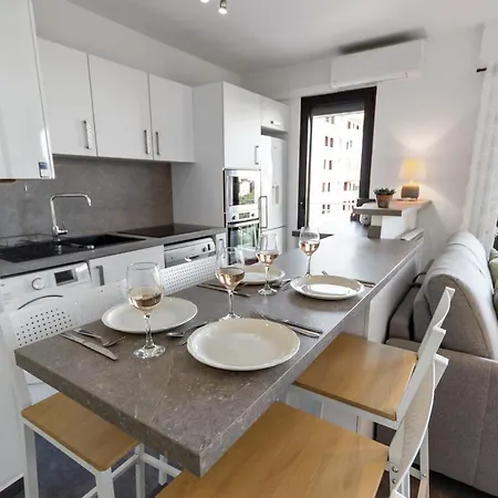 Le Galion - Centre - Bright - Ac - Parking شقة *